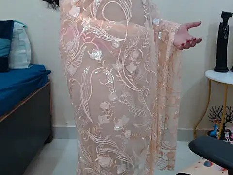 Snapshot of Inviting_Aanya chatting on January 2025 05:10:02 AM Inviting Aanya online show from January 2025 05:10:02 AM