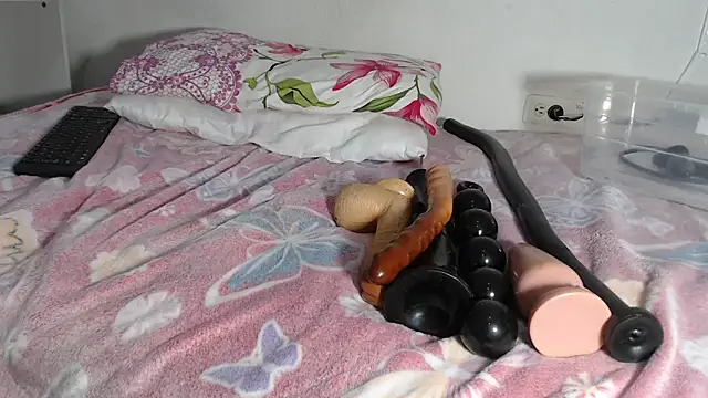 ruby07 online show from October 2025 07:54:01 PM