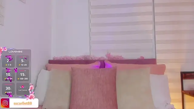 Snapshot of ScarlletFoxx chatting on January 2025 08:30:01 PM ScarlletFoxx online show from January 2025 08:30:01 PM