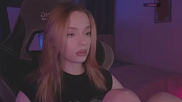  MayShy  online show from September 2025 08:54:01 PM