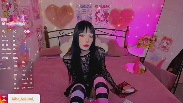 Misa Sakurai online show from September 2025 10:26:01 PM