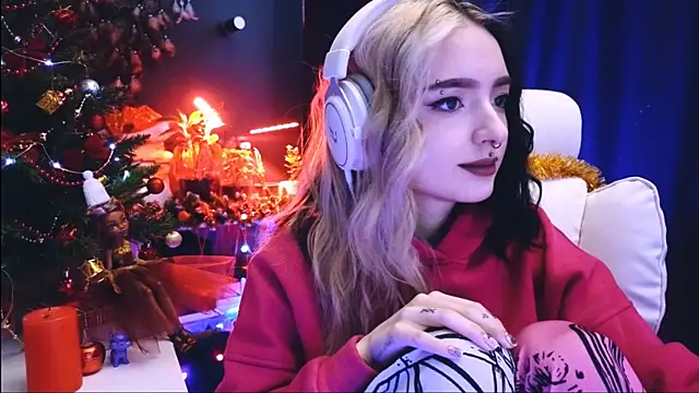 Avi Nile online show from December 2024 02:43:02 AM