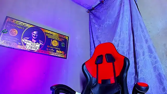 smoker445 online show from November 2025 06:52:01 AM