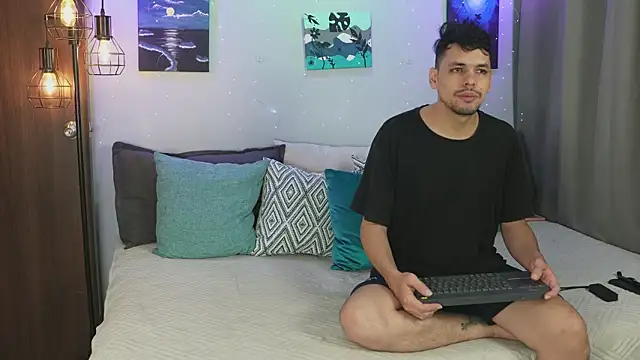 Cleoanubis- online show from October 2025 07:43:02 AM