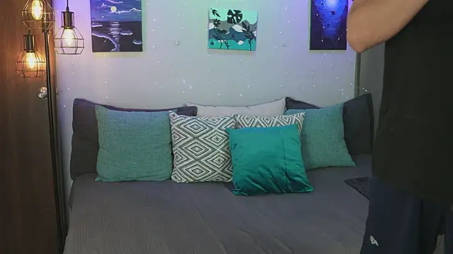 Cleoanubis- online show from November 2025 07:42:02 AM