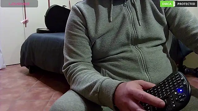 MultiOrgasmicLover online show from December 2024 08:11:01 PM