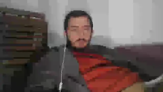 laynufff online show from December 2024 07:51:01 PM