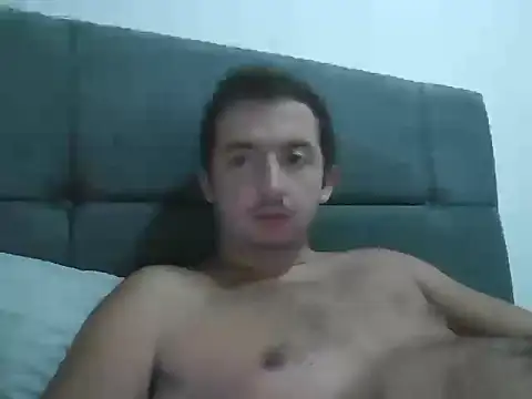 laynufff online show from September 2025 07:58:02 PM