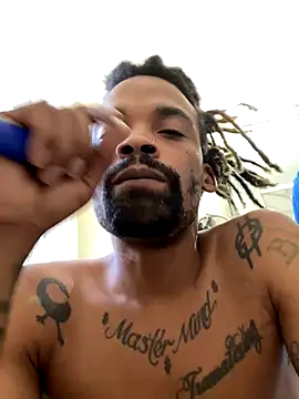 1BeautyN1Beast online show from December 2024 05:46:01 PM