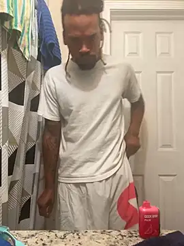 1BeautyN1Beast online show from December 2024 03:59:02 AM