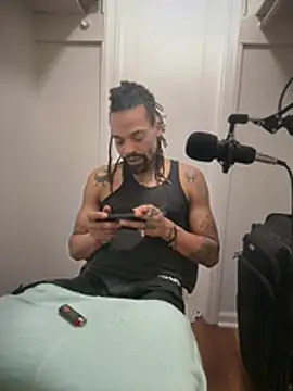 1BeautyN1Beast online show from February 2026 08:55:02 AM