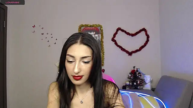 Lina Robbins online show from January 2025 12:23:02 AM