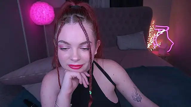 Snapshot of CarolinaDia chatting on January 2025 11:34:01 PM CarolinaDia online show from January 2025 11:34:01 PM