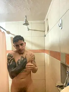 Snapshot of Molly1993rrrrrrrf chatting on November 2025 12:20:02 AM Molly1993rrrrrrrf online show from November 2025 12:20:02 AM