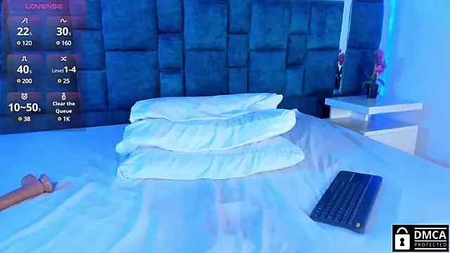 Snapshot of Venus_velez_ chatting on February 2025 01:27:01 PM Venus velez online show from February 2025 01:27:01 PM