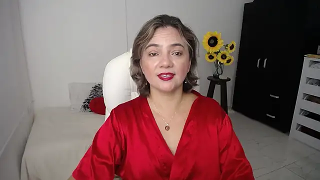 Snapshot of ana_milf chatting on March 2025 12:14:02 PM ana milf online show from March 2025 12:14:02 PM