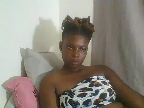 Snapshot of Blacksweetbeb chatting on February 2025 11:51:02 AM Blacksweetbeb online show from February 2025 11:51:02 AM