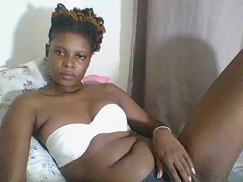 Snapshot of Blacksweetbeb chatting on February 2025 12:48:02 PM Blacksweetbeb online show from February 2025 12:48:02 PM