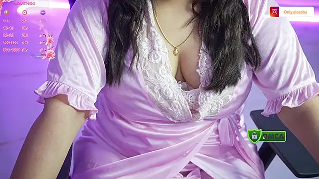 Snapshot of only_aleesha chatting on November 2025 04:31:02 PM only aleesha online show from November 2025 04:31:02 PM