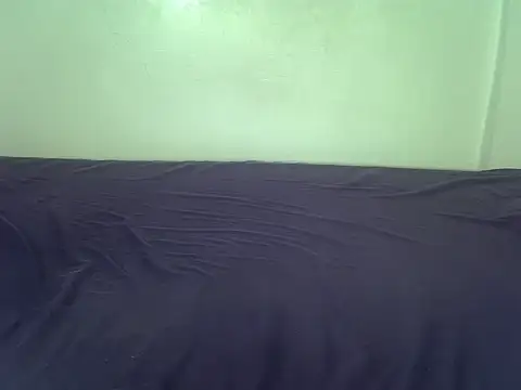 laetitia  online show from November 2025 10:55:02 PM