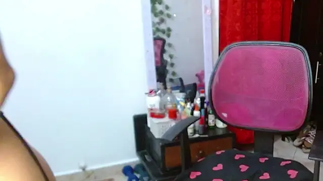 Latin Mature975 online show from March 2025 07:44:01 AM