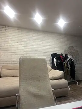 Snapshot of sladkiyoo chatting on October 2025 06:31:01 AM sladkiyoo online show from October 2025 06:31:01 AM