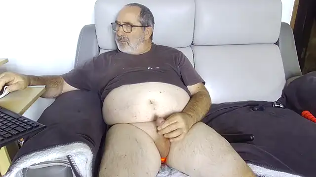 Snapshot of gillou1234 chatting on September 2025 09:21:01 AM gillou1234 online show from September 2025 09:21:01 AM