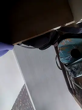 rebekka simpson online show from November 2025 01:03:01 PM