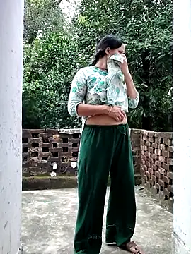 Hot-rubina online show from October 2025 03:37:02 AM