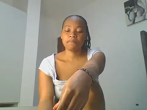  Becky002 online show from November 2025 08:50:02 AM