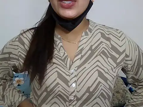 Snapshot of sparkling_queen chatting on January 2025 04:22:02 PM sparkling queen online show from January 2025 04:22:02 PM