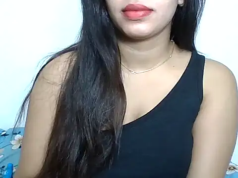 Snapshot of sparkling_queen chatting on January 2025 03:15:01 AM sparkling queen online show from January 2025 03:15:01 AM