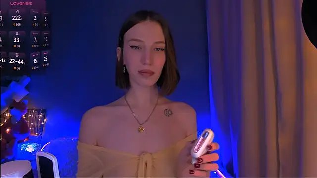 Snapshot of ellaamber chatting on March 2025 01:23:01 AM ellaamber online show from March 2025 01:23:01 AM