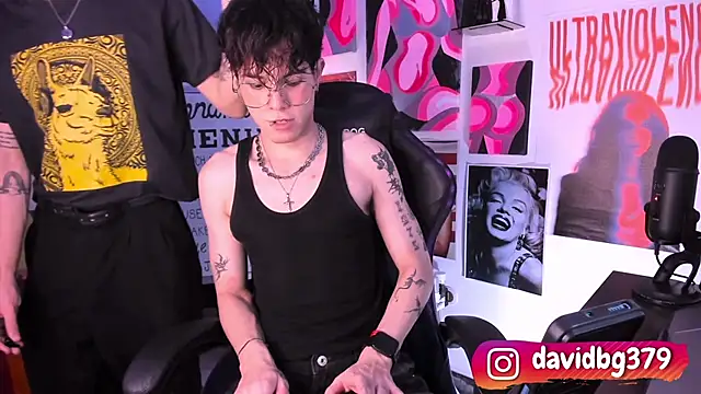 cinnamon boyxxx online show from March 2025 01:35:01 AM