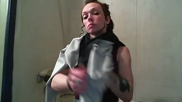 Genevieve143 online show from February 2025 08:04:01 AM