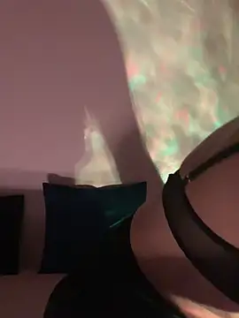 Snapshot of Jumanaa chatting on January 2026 09:09:01 PM Jumanaa online show from January 2026 09:09:01 PM