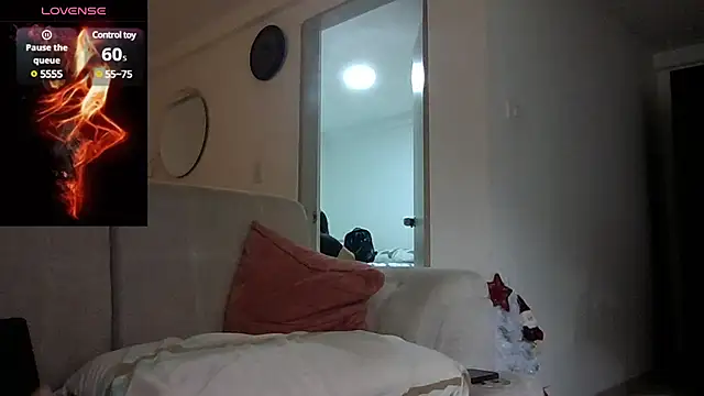 Snapshot of saramartinez1000 chatting on December 2024 09:24:01 PM saramartinez1000 online show from December 2024 09:24:01 PM