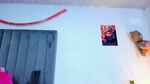 bathory vamps online show from February 2025 02:00:02 PM