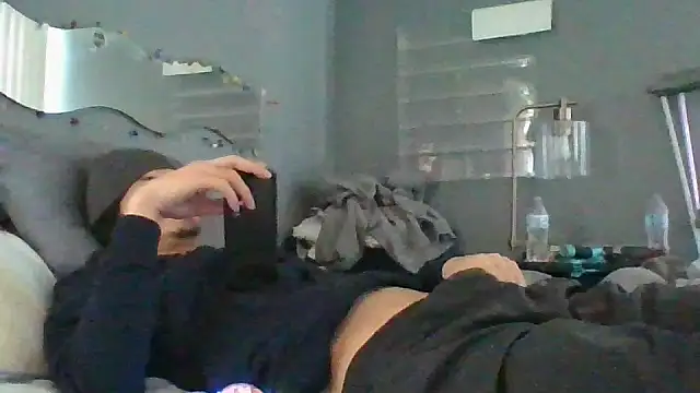 gifted723 online show from November 2025 06:34:01 PM