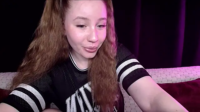 SindiWatsoon online show from March 2025 05:22:02 PM