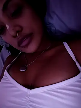 VictoireFeller online show from October 2025 04:13:02 AM