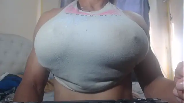 DanielaMuscleTS online show from January 2026 07:15:01 PM