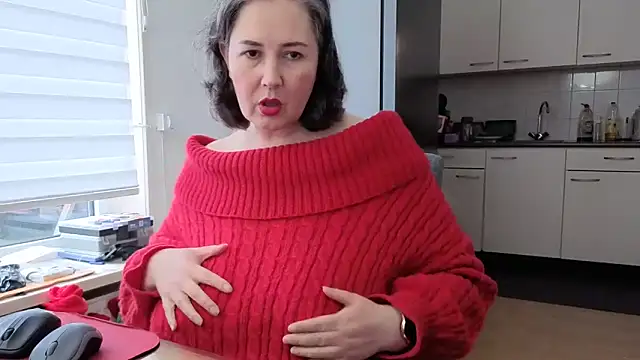 MilfGina online show from February 2026 12:23:02 PM