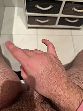 Deralboaus01 online show from February 2025 01:02:02 AM