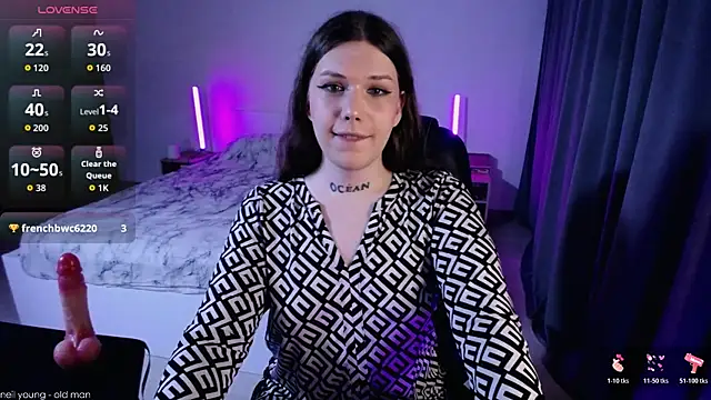 Snapshot of MicheleDoll chatting on August 2026 08:00:01 PM MicheleDoll online show from August 2026 08:00:01 PM