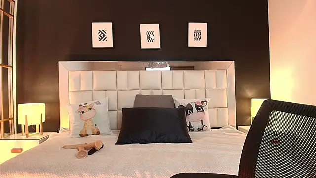 lisa casper online show from February 2025 04:14:02 PM