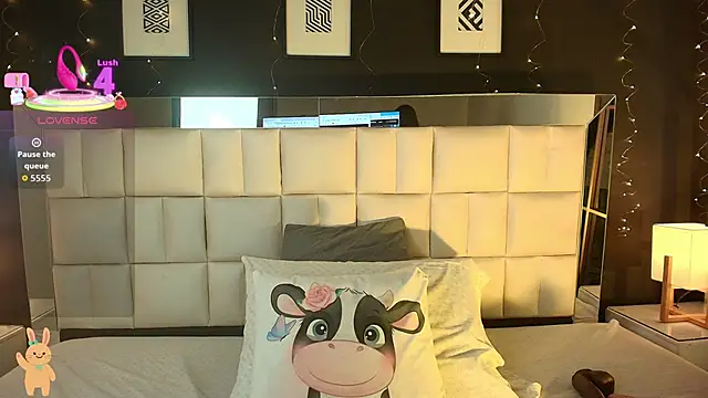 lisa casper online show from September 2025 01:05:02 PM