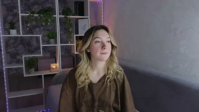 flawless angell online show from November 2025 06:01:01 PM