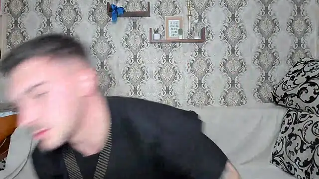 Jonmusclemaster online show from December 2024 10:17:02 AM