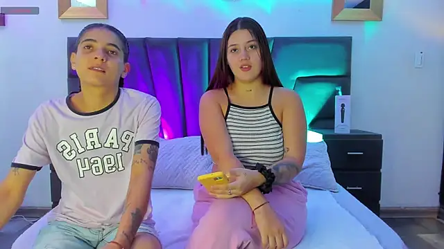 AndreaAndKarina online show from January 2025 12:21:01 PM